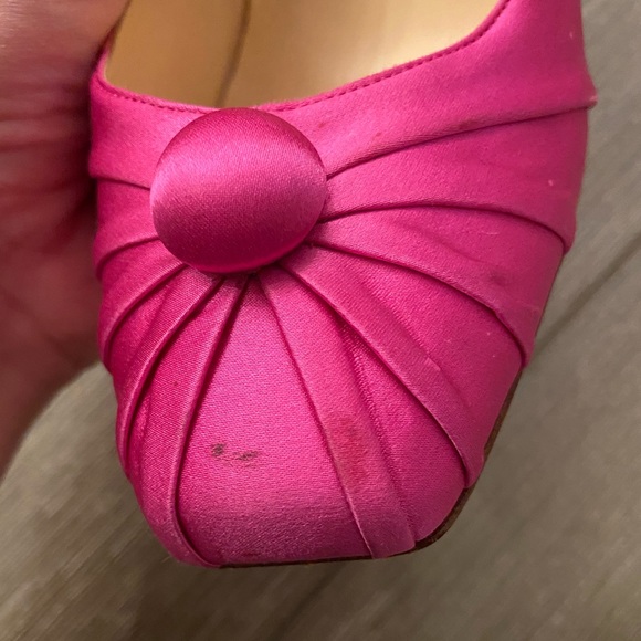 Louboutin Pink Satin Viva Lolo 100mm Pumps - Picture 7 of 8